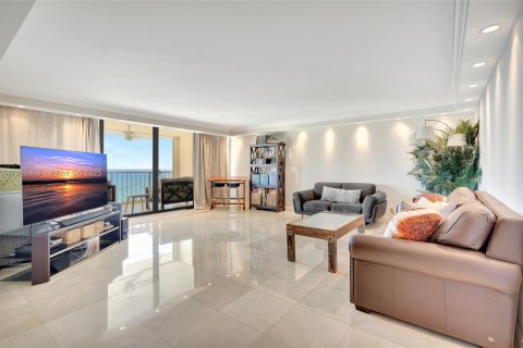 Condo in Fort Lauderdale, Florida, 2 bedrooms № 1985841 - photo 3