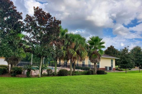 Condo in Gainesville, Florida, 3 bedrooms  № 2104942 - photo 4