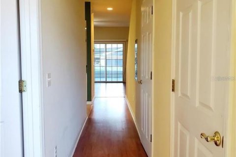 Condo in Gainesville, Florida, 3 bedrooms  № 2104942 - photo 5