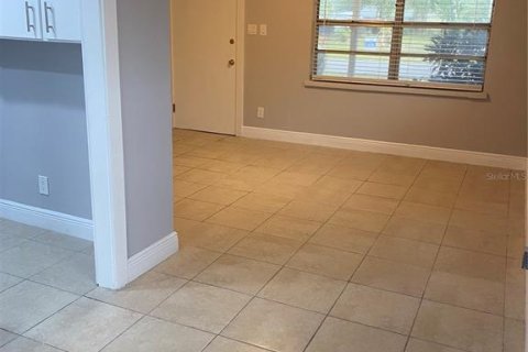 House in Tampa, Florida 2 bedrooms, 85.28 sq.m. № 2104601 - photo 11