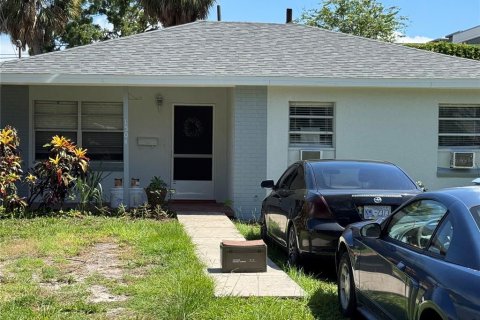 Villa ou maison à Tampa, Floride 2 chambres, 85.28 m2 № 2104601