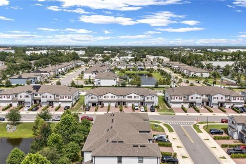Townhouse in Sanford, Florida 3 bedrooms, 138.42 sq.m. № 2156458 - photo 29