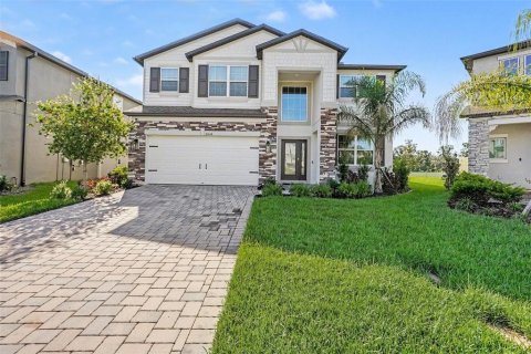 Casa en Zephyrhills, Florida 5 dormitorios, 328.04 m2 № 2371036