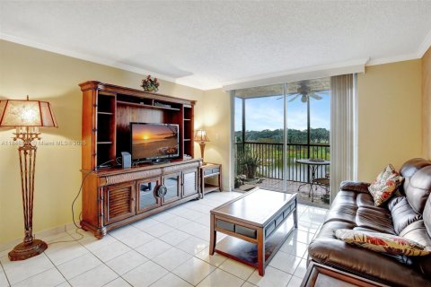 Condo in Davie, Florida, 2 bedrooms  № 1882286 - photo 12