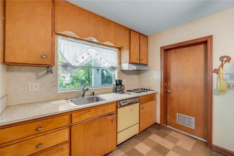 House in DeBary, Florida 3 bedrooms, 183.76 sq.m. № 1856216 - photo 10