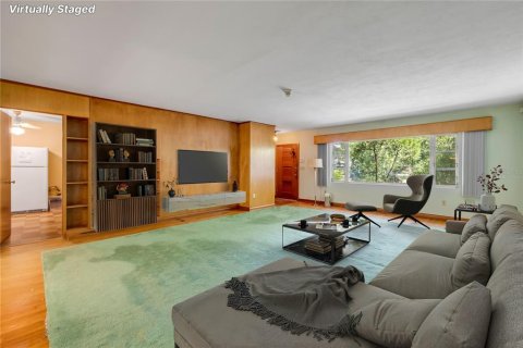 House in DeBary, Florida 3 bedrooms, 183.76 sq.m. № 1856216 - photo 6