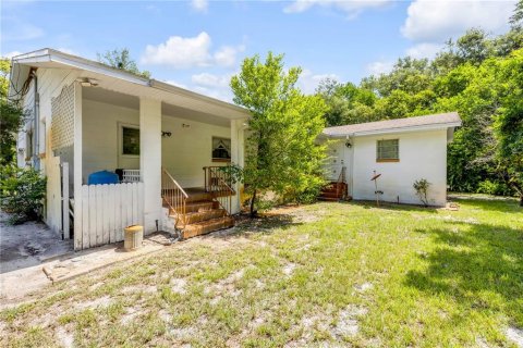 House in DeBary, Florida 3 bedrooms, 183.76 sq.m. № 1856216 - photo 2