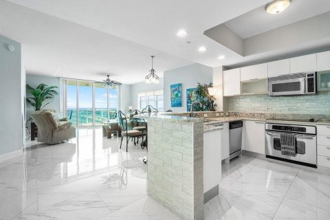 Copropriété à louer à Riviera Beach, Floride: 3 chambres, 167.22 m2 № 2429738 - photo 4