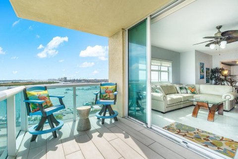 Condo à Riviera Beach, Floride, 3 chambres  № 2429738