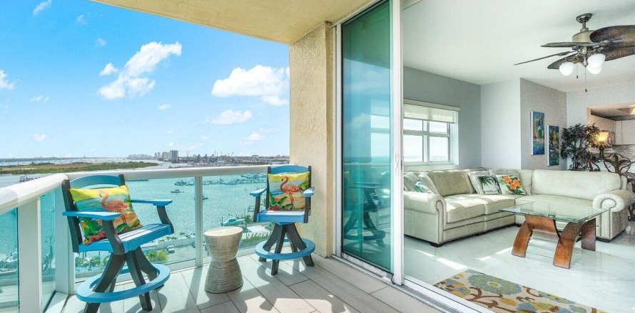 Condo à Riviera Beach, Floride, 3 chambres № 2429738