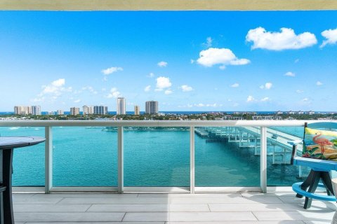 Copropriété à louer à Riviera Beach, Floride: 3 chambres, 167.22 m2 № 2429738 - photo 2
