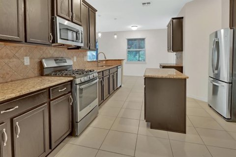 Купить виллу или дом в Деланд, Флорида 8 комнат, 206.34м2, № 1903966 - фото 10
