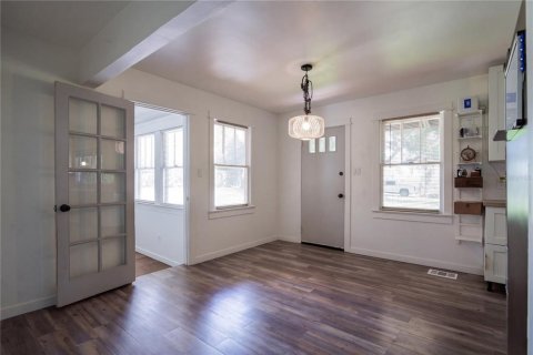 House in Orange City, Florida 2 bedrooms, 103.49 sq.m. № 2420192 - photo 12