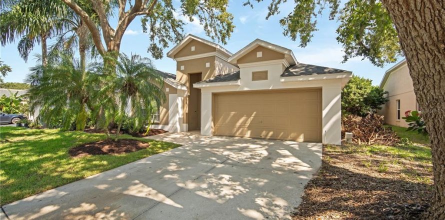 Casa en Lutz, Florida 3 dormitorios, 141.68 m2 № 1915364