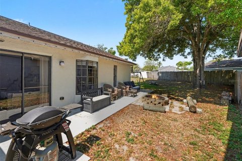 Casa en venta en Palm Harbor, Florida, 2 dormitorios, 89.65 m2 № 2223300 - foto 13