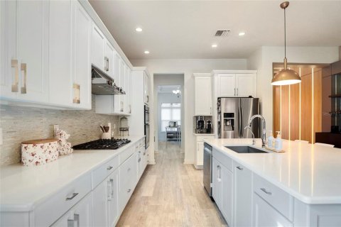 Casa en venta en Orlando, Florida, 5 dormitorios, 357.77 m2 № 1523440 - foto 18