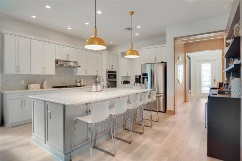 Casa en venta en Orlando, Florida, 5 dormitorios, 357.77 m2 № 1523440 - foto 15