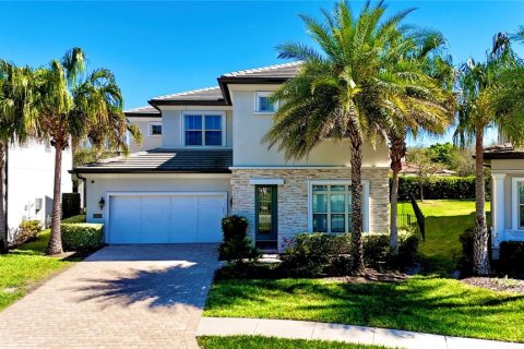 Casa en venta en Orlando, Florida, 5 dormitorios, 357.77 m2 № 1523440 - foto 2