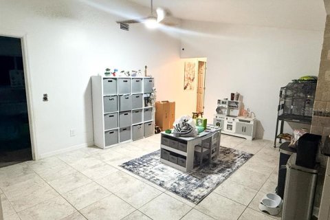 Casa en venta en North Fort Myers, Florida, 3 dormitorios, 130.06 m2 № 1648856 - foto 11