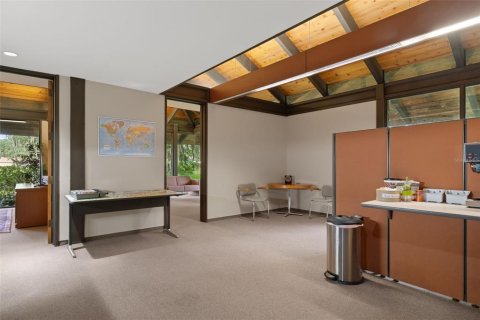 Immobilier commercial à vendre à Crystal River, Floride: 1056.21 m2 № 2389347 - photo 12