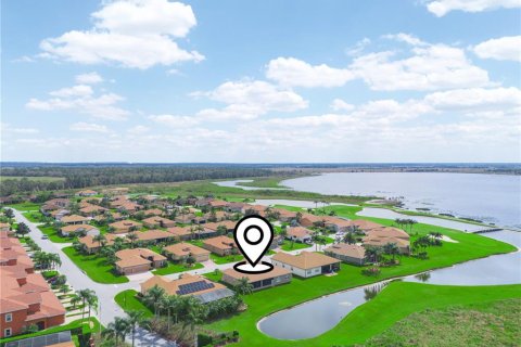Casa en venta en Lake Wales, Florida, 3 dormitorios, 218.69 m2 № 1561925 - foto 2