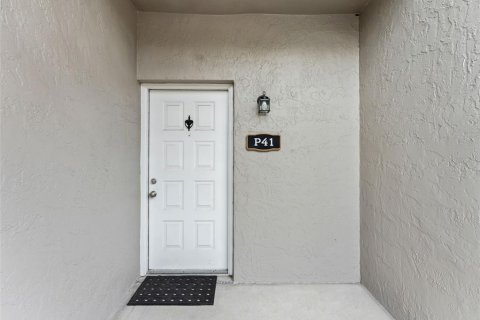 Condo in Tampa, Florida, 2 bedrooms  № 1866171 - photo 2