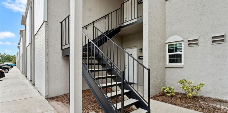 Condo in Tampa, Florida, 2 bedrooms  № 1866171