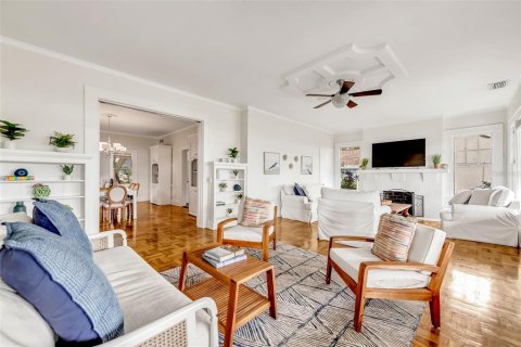 Купить виллу или дом в Тампа, Флорида 11 комнат, 246.38м2, № 1689930 - фото 6