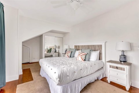 Купить виллу или дом в Тампа, Флорида 11 комнат, 246.38м2, № 1689930 - фото 20