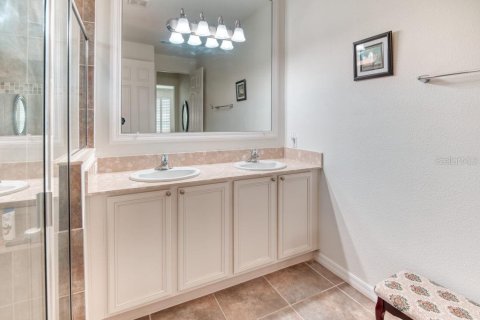 Villa ou maison à vendre à Poinciana, Floride: 2 chambres, 139.26 m2 № 2410360 - photo 21