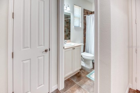 Villa ou maison à vendre à Poinciana, Floride: 2 chambres, 139.26 m2 № 2410360 - photo 24