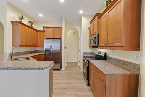 Купить виллу или дом в Окои, Флорида 5 комнат, 222.32м2, № 2258851 - фото 12