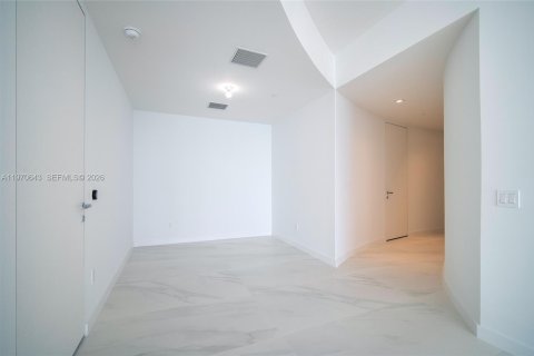 Condominio en venta en Sunny Isles Beach, Florida, 2 dormitorios, 145.21 m2 № 2032696 - foto 10
