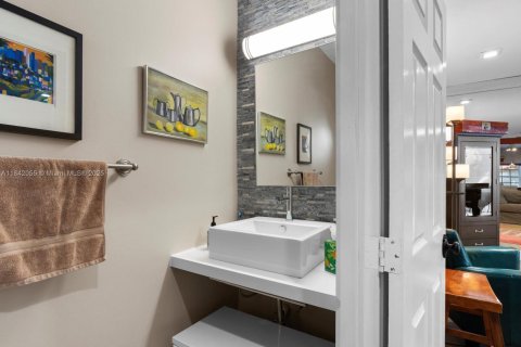 Townhouse in Pembroke Pines, Florida 3 bedrooms, 140.93 sq.m. № 1834371 - photo 15