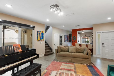 Townhouse in Pembroke Pines, Florida 3 bedrooms, 140.93 sq.m. № 1834371 - photo 21