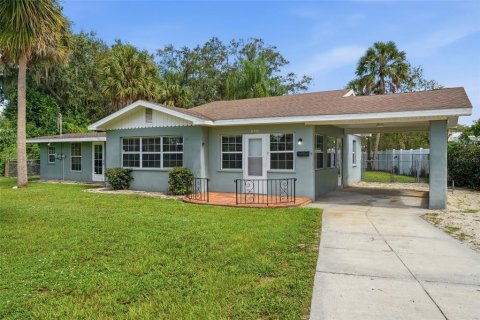 House in Arcadia, Florida 2 bedrooms, 126.35 sq.m. № 2345165