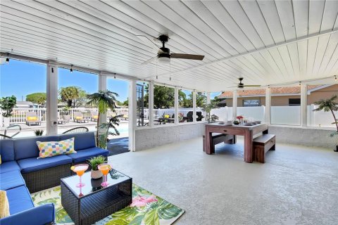 House in Tampa, Florida 5 bedrooms, 192.4 sq.m. № 2166551 - photo 22