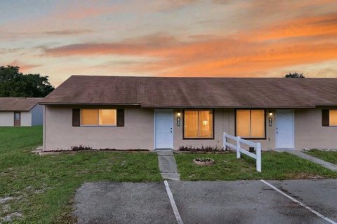 Condo à Tavares, Floride, 3 chambres  № 2358885