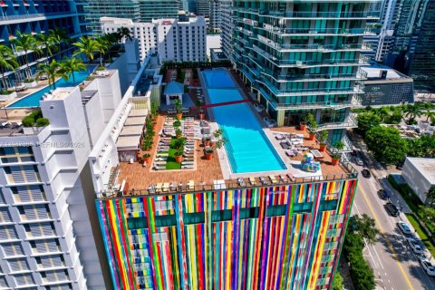 Condo in Miami, Florida, 3 bedrooms  № 2003146 - photo 4