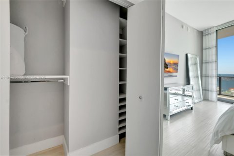 Condo in Miami, Florida, 3 bedrooms  № 2003146 - photo 30