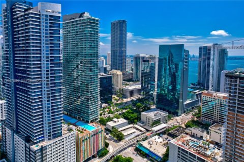 Condo in Miami, Florida, 3 bedrooms  № 2003146 - photo 6