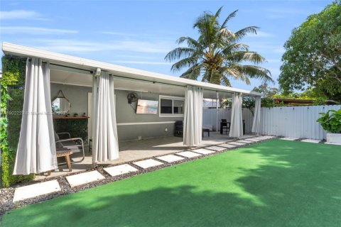 Villa ou maison à vendre à Miramar, Floride: 5 chambres, 156.45 m2 № 1954334 - photo 29