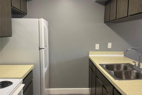 Appartement à louer à Saint Petersburg, Floride: 2 chambres, 69.68 m2 № 2285572 - photo 5