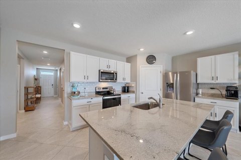 Casa en venta en Bradenton, Florida, 4 dormitorios, 169.83 m2 № 1385344 - foto 7