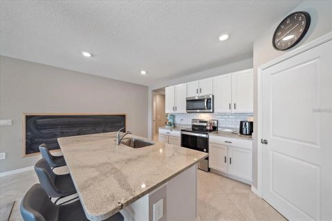 Casa en venta en Bradenton, Florida, 4 dormitorios, 169.83 m2 № 1385344 - foto 10