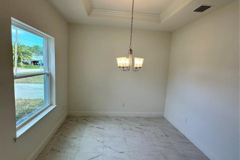 House in Palm Coast, Florida 3 bedrooms, 189.89 sq.m. № 1516045 - photo 2