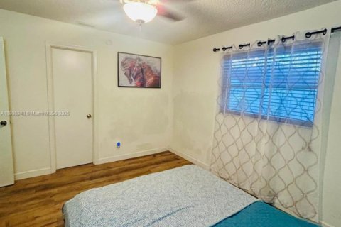 Casa en venta en Tamarac, Florida, 2 dormitorios, 123.56 m2 № 1964108 - foto 15