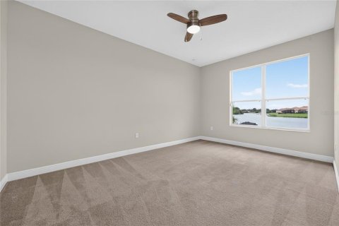 Villa ou maison à vendre à Kissimmee, Floride: 4 chambres, 253.07 m2 № 2280596 - photo 28