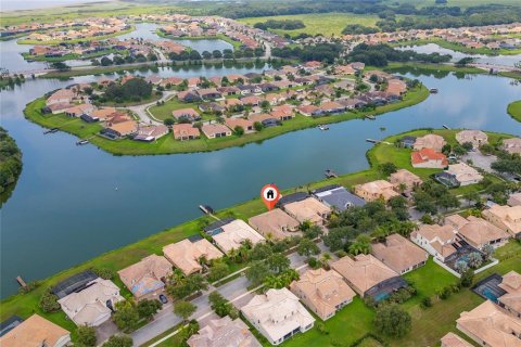Villa ou maison à vendre à Kissimmee, Floride: 4 chambres, 253.07 m2 № 2280596 - photo 8