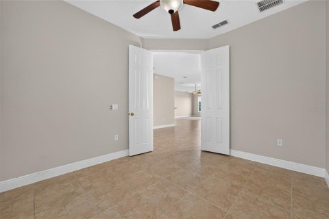 Villa ou maison à vendre à Kissimmee, Floride: 4 chambres, 253.07 m2 № 2280596 - photo 20
